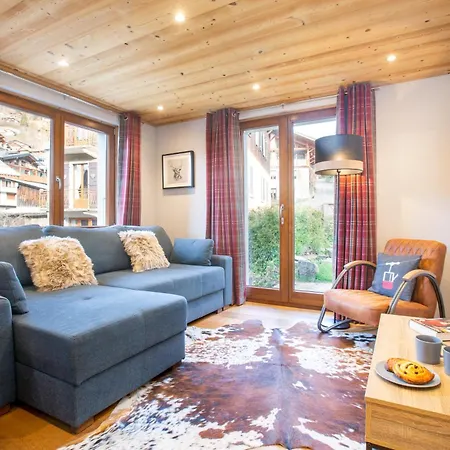 Cosy 2 Bed Situated In Old Town * מורזין